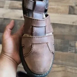 Skechers | Shoes | Sketchers Leather Closed Toe Brown  display picture 2